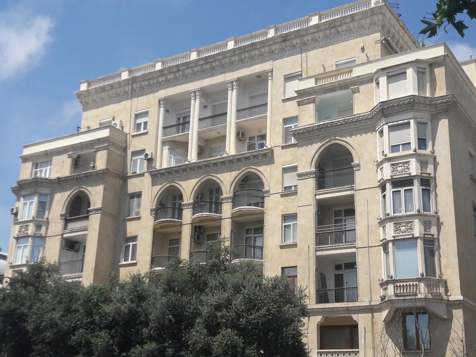 Neftiannikov Avenue Apartment Bakoe Buitenkant foto